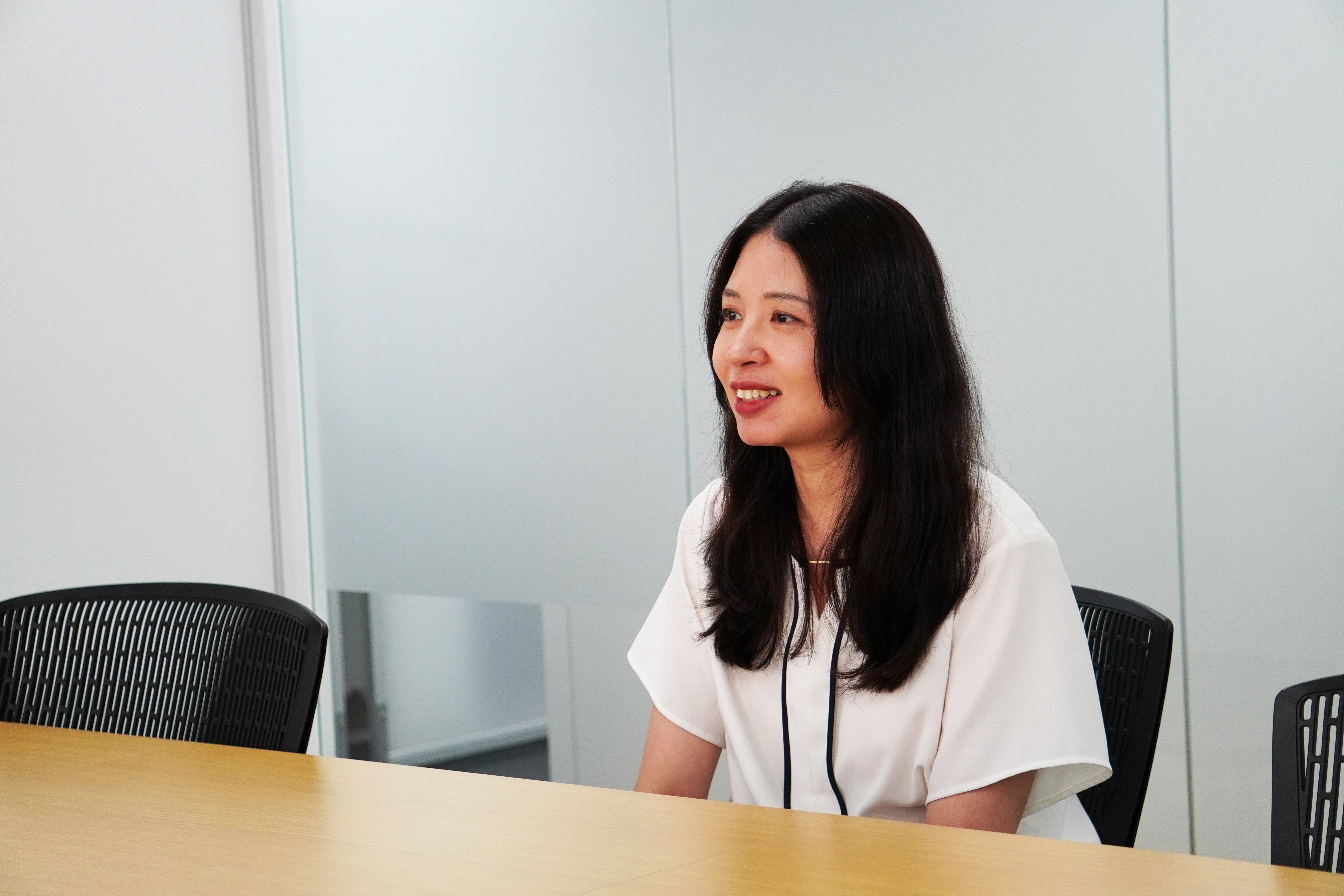 マーケティング部　李さん